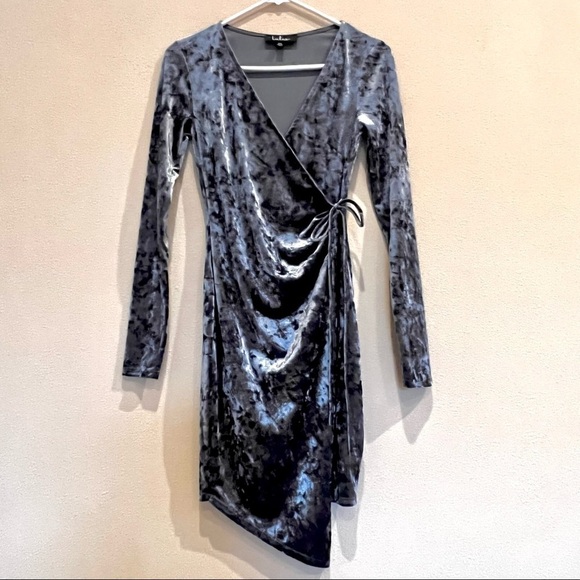 LULU’S Galiana Blue Grey Velvet Long Sleeve Wrap Dress womens size XS - Picture 2 of 12